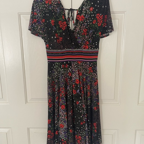 Girls from savoy dress - Picture 3 of 5